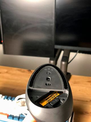 Teclado Red Dragon + Logitech Vertical + Titanwolf