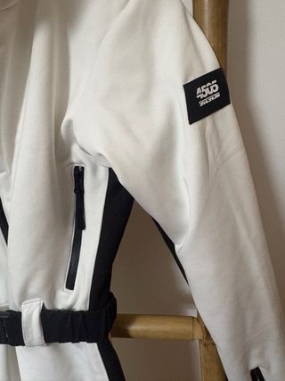 Mono de esquí ASOS blanco y negro