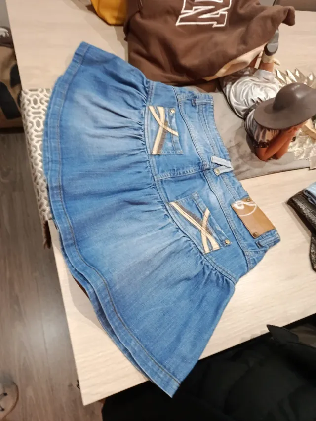 Falda vaquera con volantes Talla 38