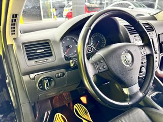 Volkswagen Golf 2008