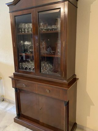 Vitrina Neoclásica Madera Noble Cristal