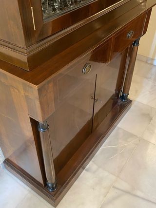 Vitrina Neoclásica Madera Noble Cristal