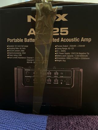 Amplificador NUX Acústico Negro/Marrón