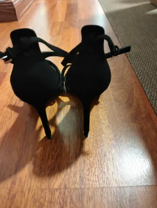 Zapatos Massimo Dutti T-Strap Tacón Negro