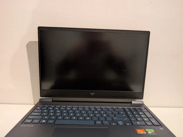 HP Victus 16 Portátil Negro