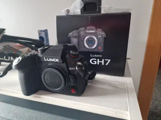 Panasonic Lumix GH7