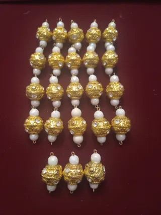 Set 23 perle metallo e vetro