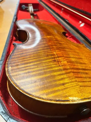 Violín Antiguo (c. 1920) + Resina Sarasate y otros