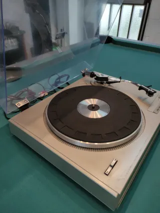 Tocadiscos Fisher MT-6115