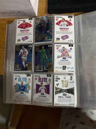 Álbum Megacracks 2025/26 Colección Oficial Panini