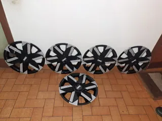 Tapacubos Dacia Sandero III 16 pulgadas