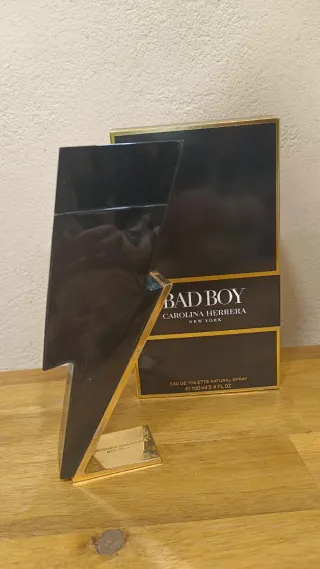 Frasco vacío perfume Bad Boy