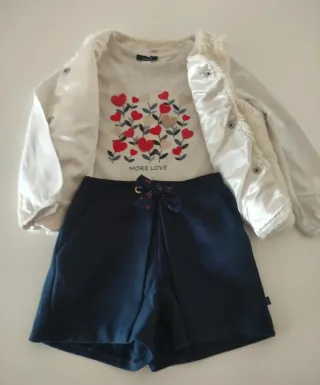 Conjunto niña: camiseta y falda pantalón talla 6