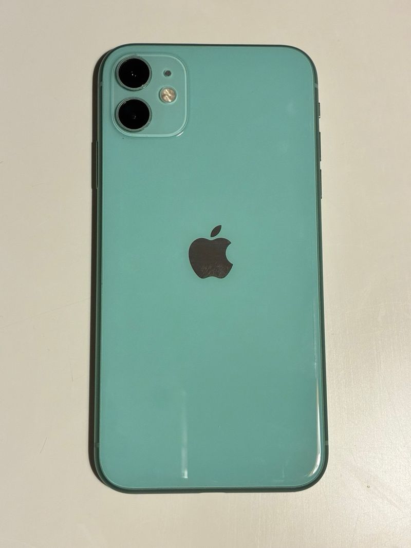iPhone 11 64GB Verde afbeelding 3