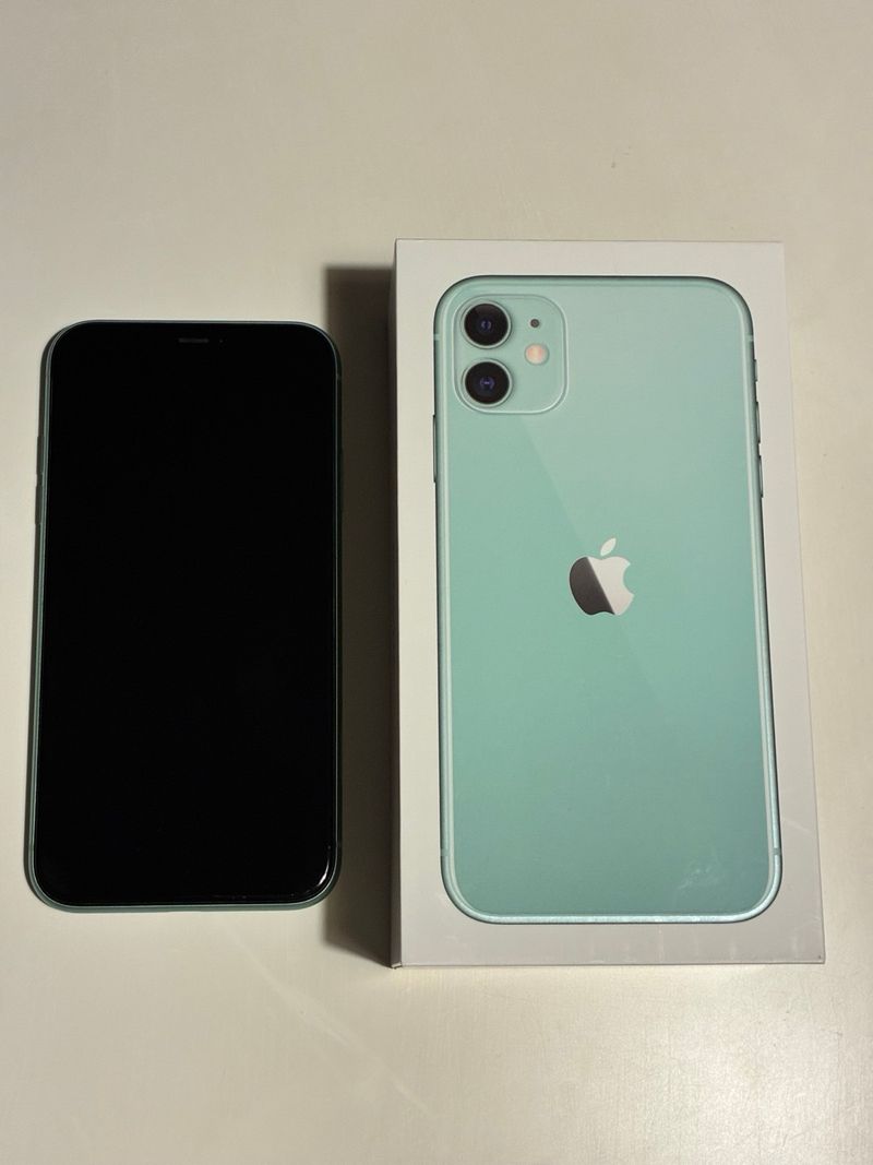 iPhone 11 64GB Verde afbeelding 4