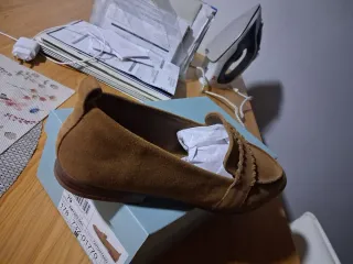 Zapatos planos ante beige/marrón