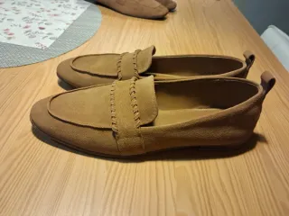 Zapatos planos ante beige/marrón