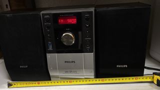 Equipo de música Philips compacto