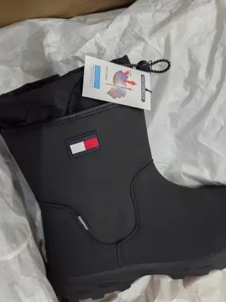 Stivali impermeabili Tommy Hilfiger neri