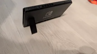 Nintendo Switch Azul/Rojo + Accesorios