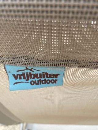 2 Sillas Reclinables Beige y Plata