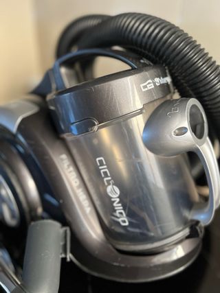 Aspirador Ciclónico Hoover HEPA