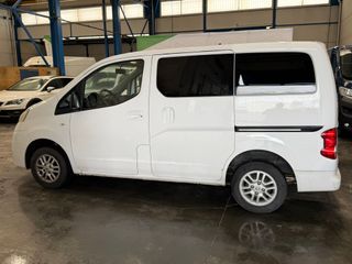 Nissan NV200 - 7 Plazas