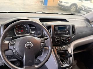 Nissan NV200 - 7 Plazas