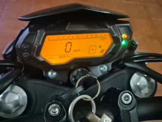 Benelli 125 Naked Oct 2024 - 6594 km