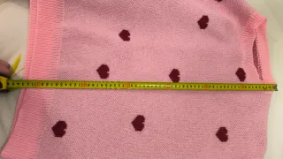 Jersey rosa oversize con corazones