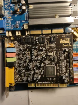 Retro PC Gaming Intel Pentium 4 3GHz Gigabyte AGP