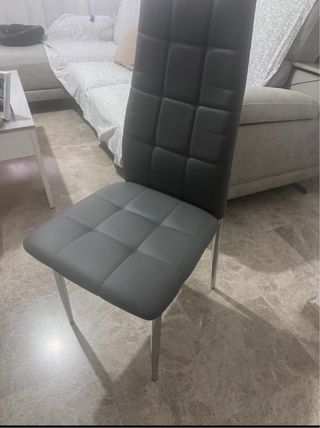 Sillas de comedor grises y negras 4 sillas.