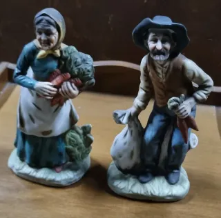Figuritas porcelana pareja huerto