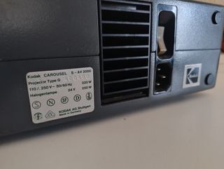 Proyector Kodak Carousel S-AV2000 + 5 Carros