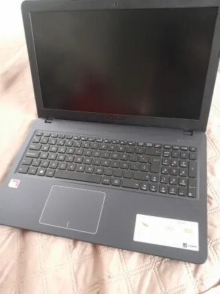 Portátil Asus VivoBook K5438
