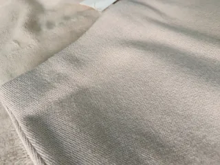 Falda midi Zara con etiqueta