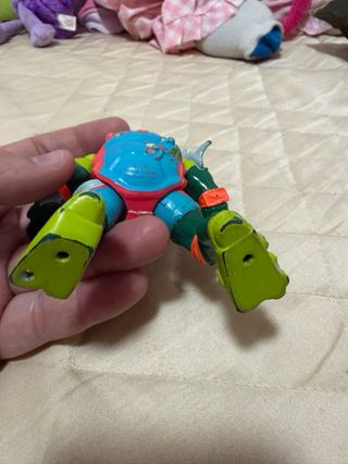 Tortuga Ninja Surfero Mike el surfista