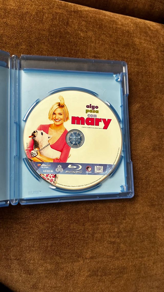 Algo Pasa con Mary Blu-ray (Español)