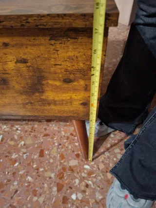 Mesita de salón de madera