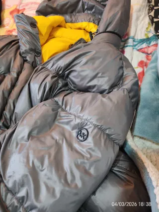 Abrigo Michael Kors Plumas Ligero XL Gris Amarillo