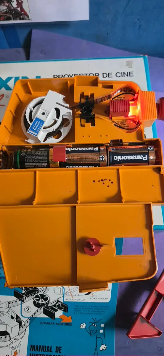 Proyector Cinexin 8mm Naranja Oferton