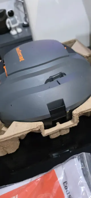 Robot Limpiafondos Piscina CoasTeering Planet