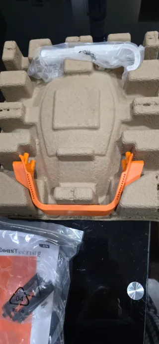 Robot Limpiafondos Piscina CoasTeering Planet