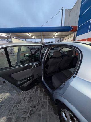 Opel Astra 2002