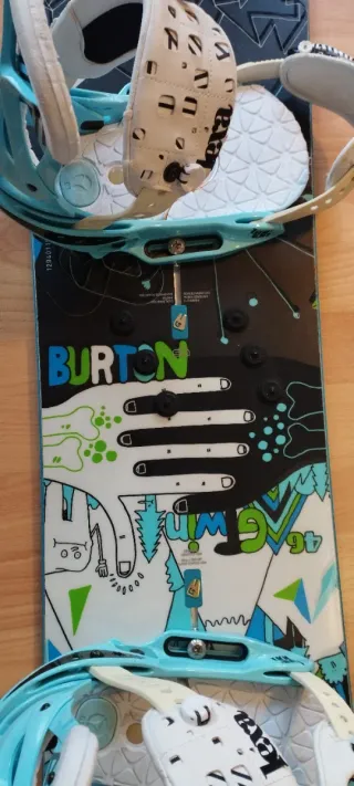Tabla Snow Burton con Fijaciones y funda