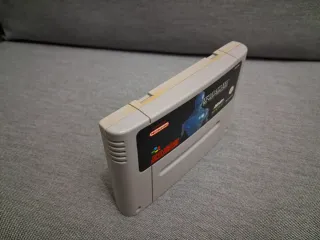 Videojuego rise of the robots super nintendo