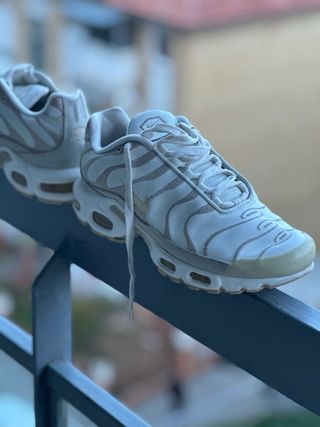 Nike TN Air Max Plus Talla 41 Beige/Blanco