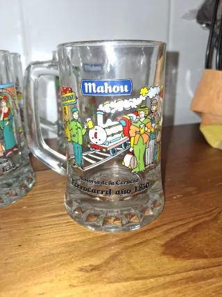 Mahou Storia della Birra: Set di 4 Tazze (4 pz)