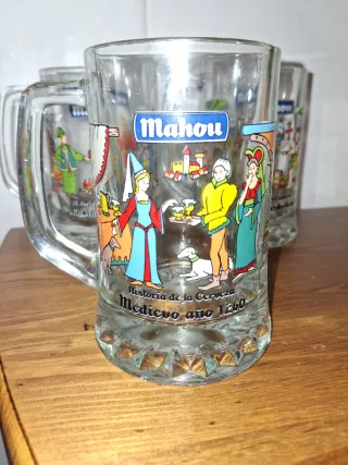 Mahou Storia della Birra: Set di 4 Tazze (4 pz)
