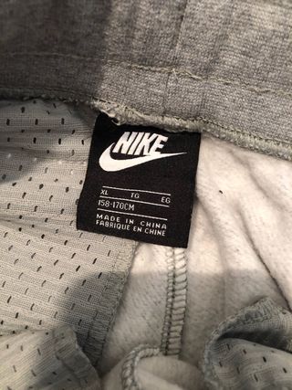 Pantalón chándal Nike Air